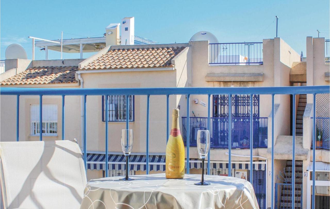 Amazing Apartment In Torrevieja With Kitchen Eksteriør bilde