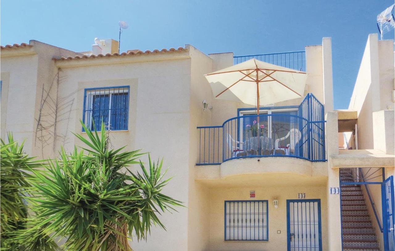 Amazing Apartment In Torrevieja With Kitchen Eksteriør bilde
